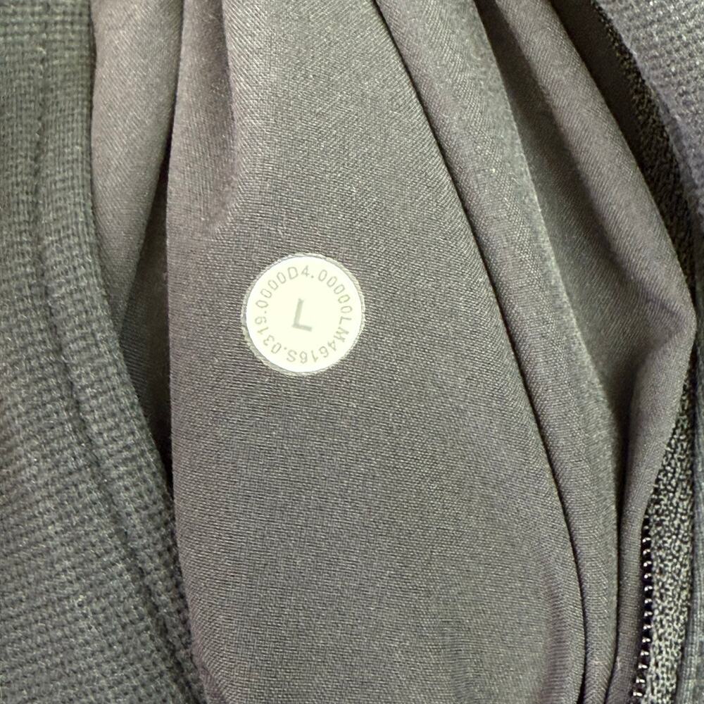 Lululemon Sojourn Jacket Black Full Zip Large Men's Long Sleeve - Picture 7 of 8